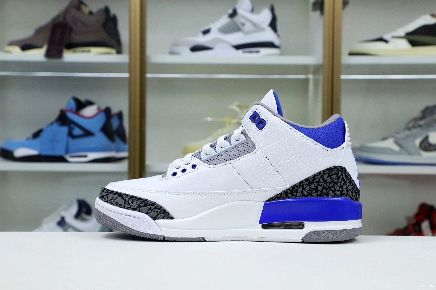 'RACER 3 (CT8532-145) BLUE' JORDAN AIR RETRO 0207